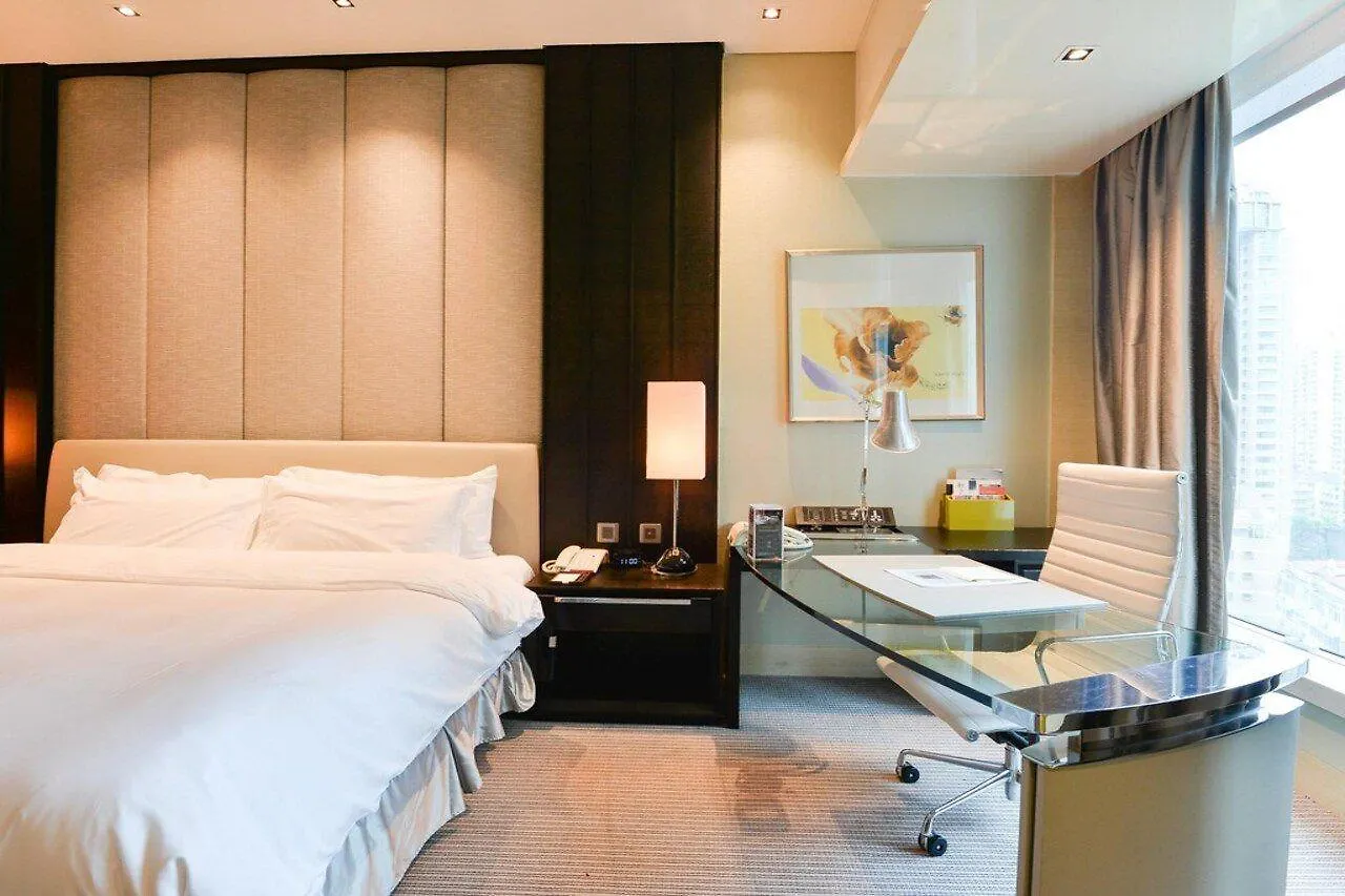 Hilton Shanghai City Center 5*,  Kina
