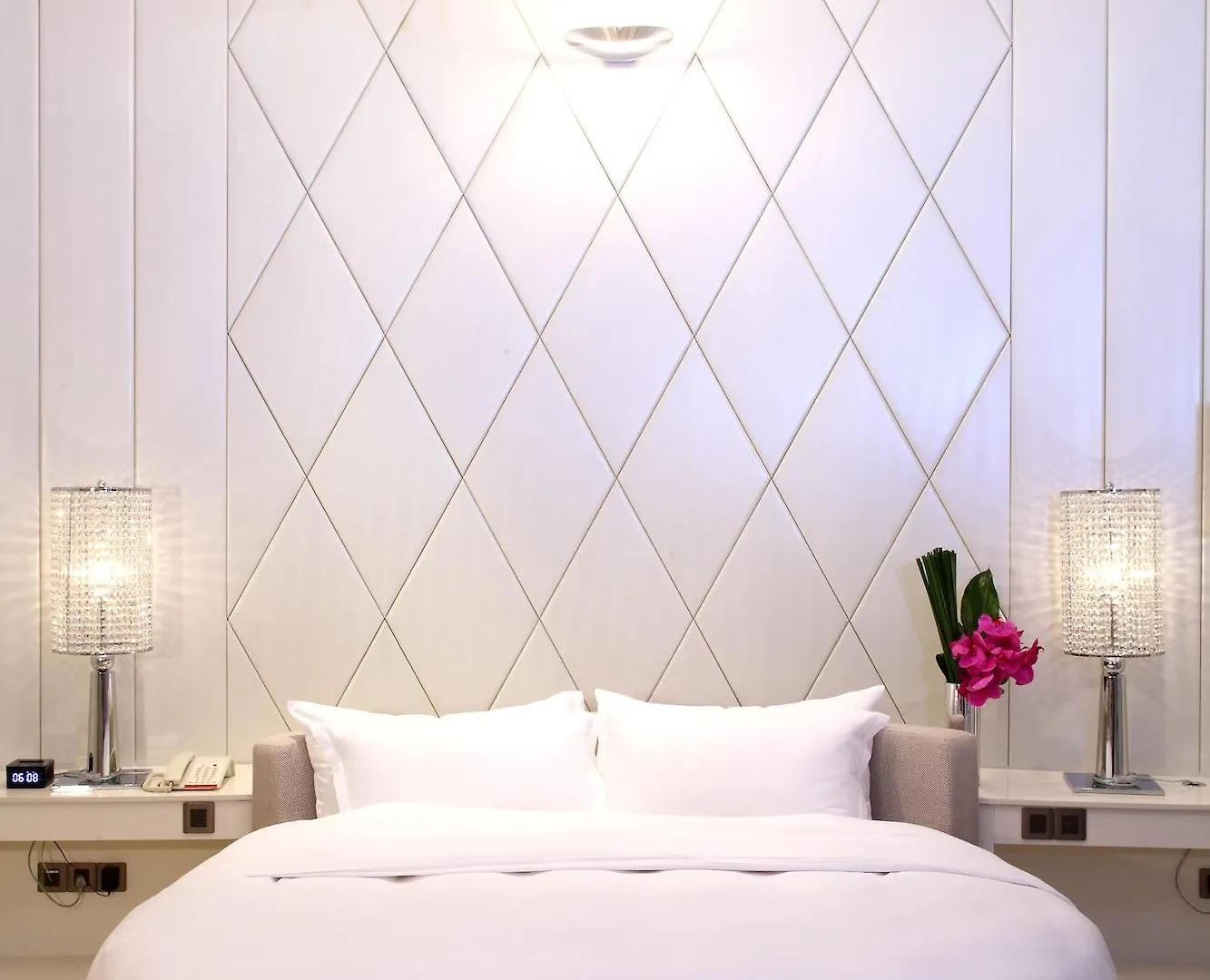 Hilton Shanghai City Center -Steps From Iconic Landmarks Wukang Mansion And Jing'An Temple