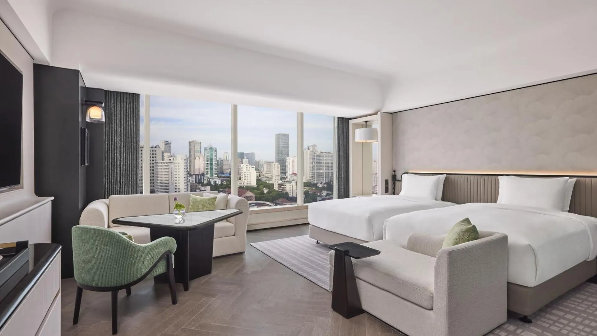 ***** Hotel Hilton Shanghai City Center -Steps From Iconic Landmarks Wukang Mansion And Jing'An Temple China