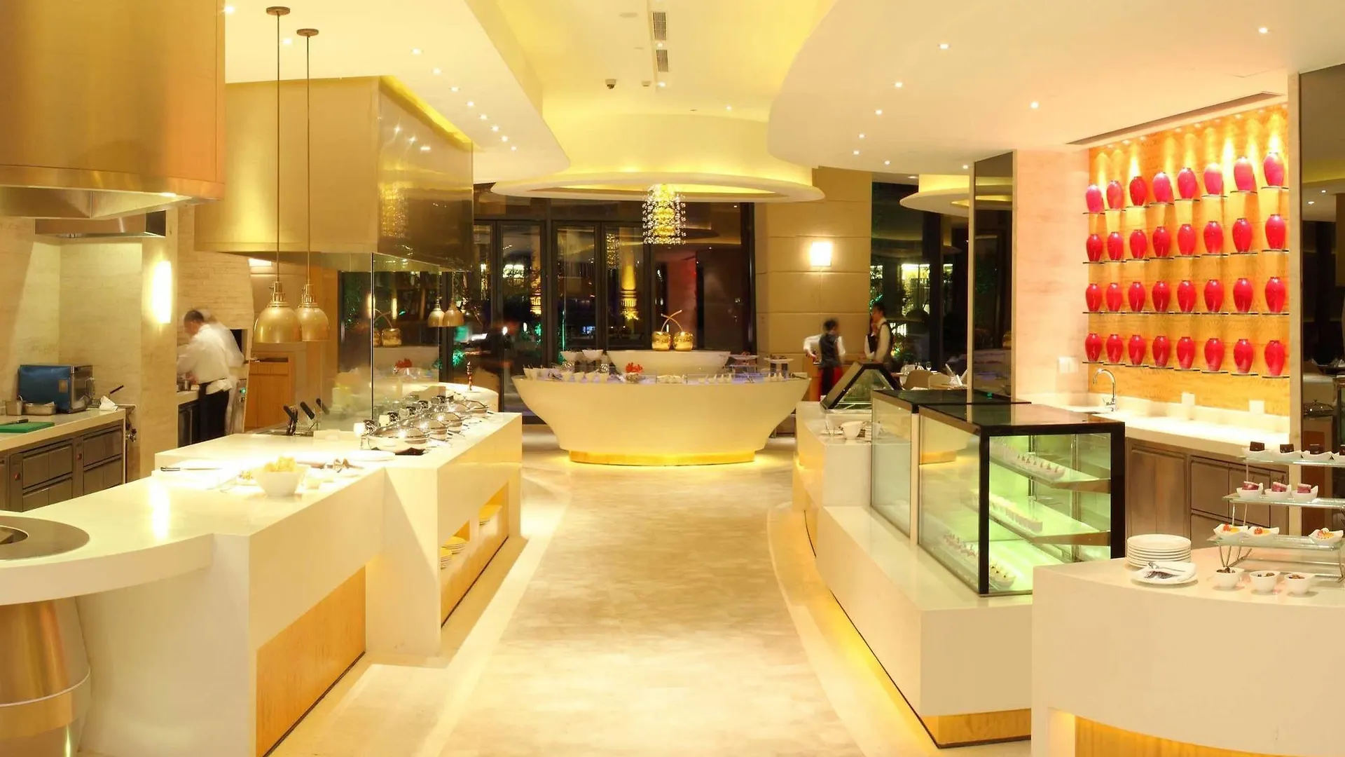 Hilton Shanghai City Center -Steps From Iconic Landmarks Wukang Mansion And Jing'An Temple Hotel
